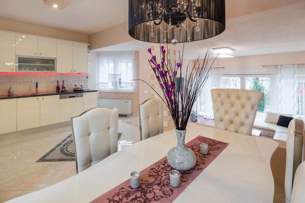 De Luxe Apartament *